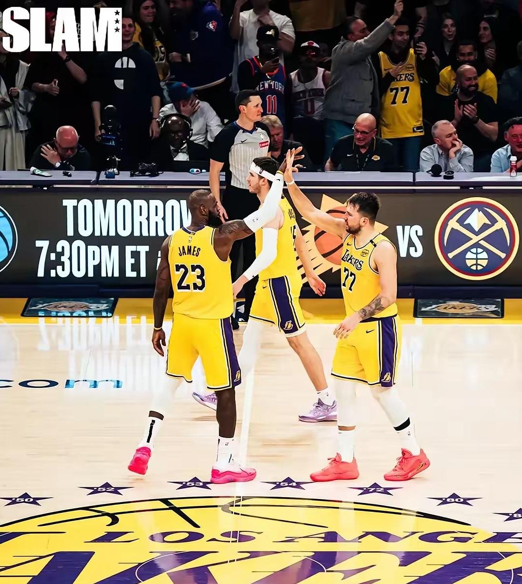 开云电子-关于凯恩迎来十二赛季出色发挥，湖人观众热烈欢呼！赛场气氛高涨的信息